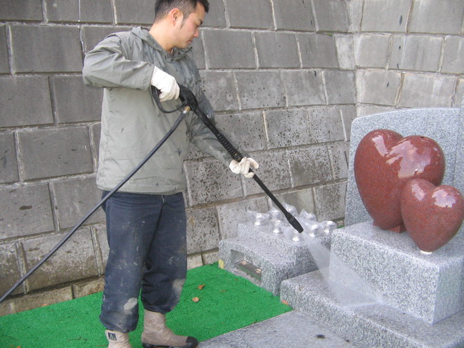 お墓の清掃 お墓の清掃
